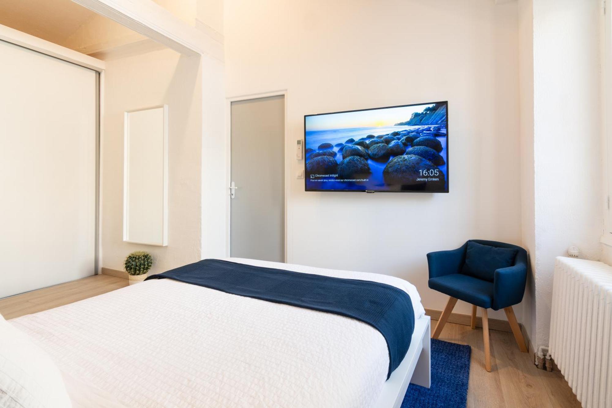 Arles Holiday - La Terrasse Экстерьер фото
