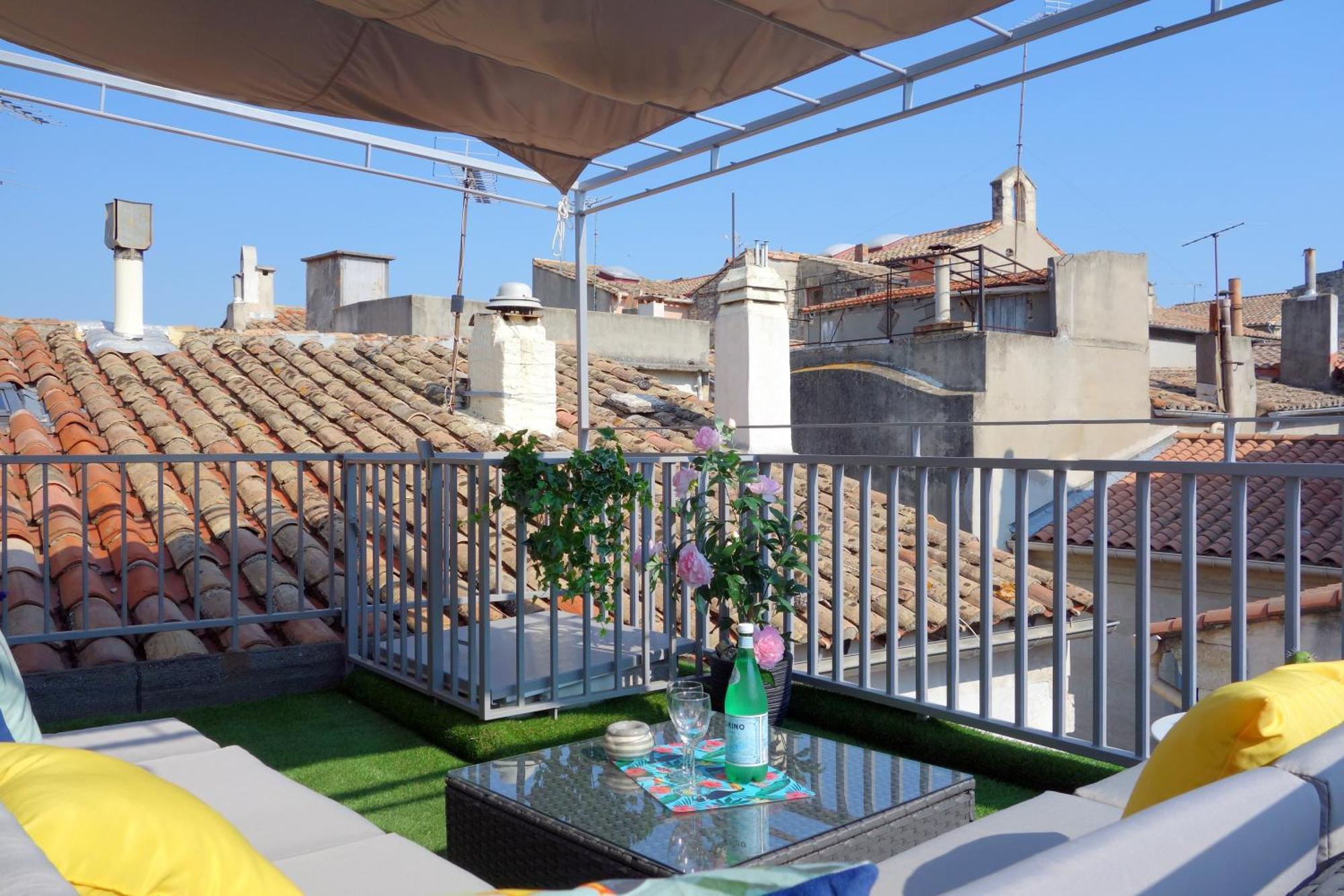 Arles Holiday - La Terrasse Экстерьер фото